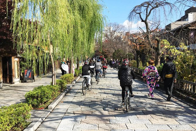 South Kyoto in a Nutshell: Gentle Backstreet Bike Tour! - Nishi Honganji, a huge wooden start to the sightseeing