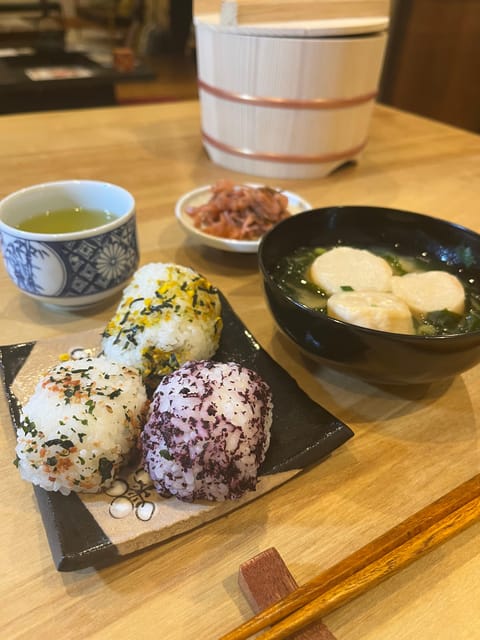 Takayama: Onigiri and miso soup making at a buddhist temple - Key points at a glance