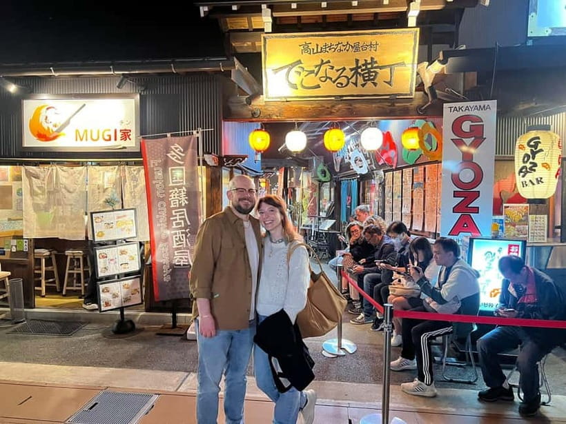 Takayama: Private Night Walking Tour with Dinner - Sanmachi-suji and the first drink