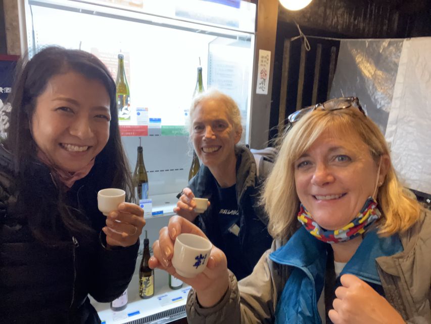 Takayama: Private Walking Tour with a Local Guide - Sanmachi Street and the old merchant quarter