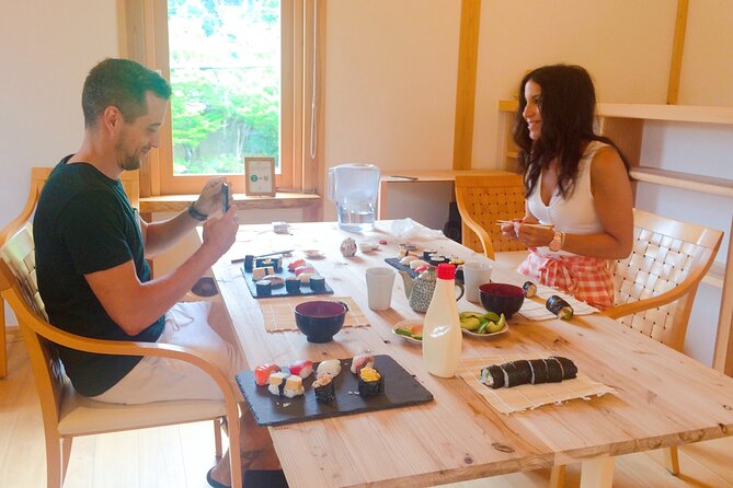 The Original Small-Group Sushi Making Class in Kyoto - The first lesson: seasoning sushi rice
