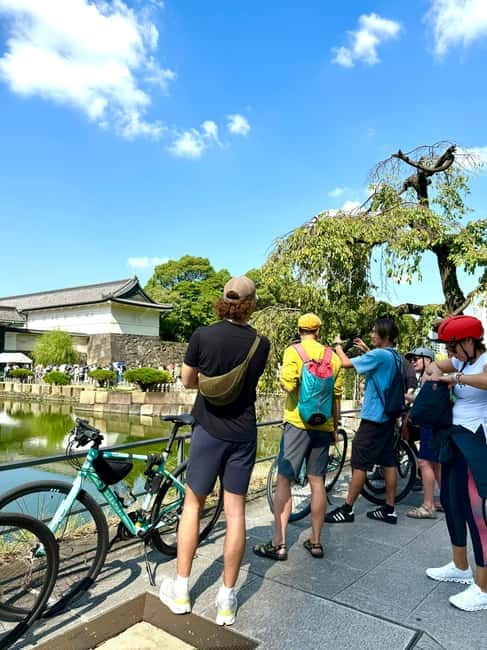 Tokyo: 3-Hour Bike or E-Bike City Highlights Tour - Standard bike or e-bike?
