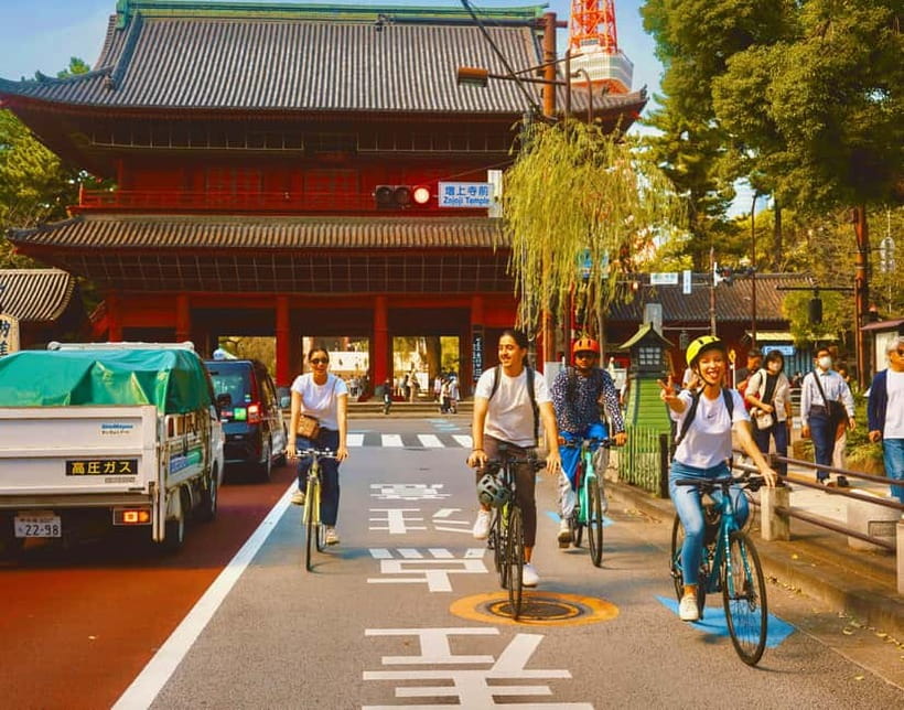 Tokyo: 3-Hour Bike or E-Bike Tour of City's Hidden Gems - Why a bike works so well in central Tokyo