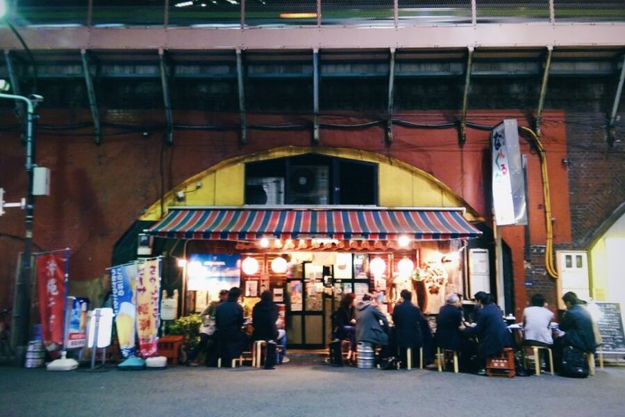 Tokyo: 3-Hour Food Tour of Shinbashi at Night - What the guides add to the meal