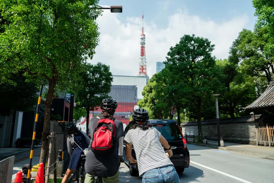 Tokyo: 3-hour Guided E-Bike Tour of the City's Hidden Gems - Tokyo Tower Route: Temples Beside Modern Tokyo