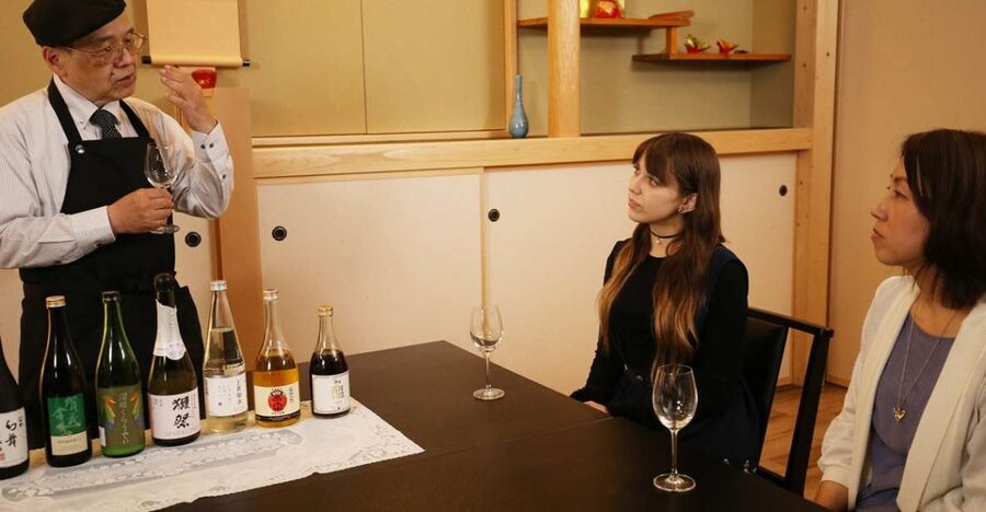 Tokyo: 7 Kinds of Sake Tasting with Japanese Food Pairings - Seven sakes give you a useful map of Japanese flavor