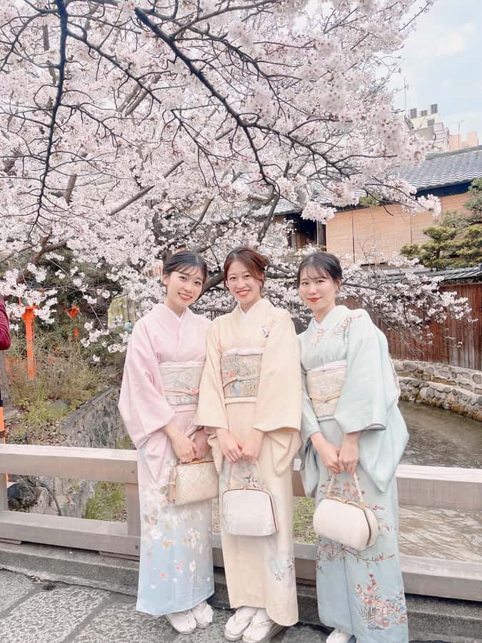 Tokyo Asakusa: Traditional Kimono Rental Experience at Wargo - Finding Wargo on the fourth floor