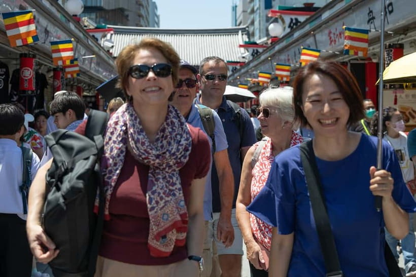 Tokyo: Asakusa Walking Tour with Sensoji Temple Visit - Key points at a glance