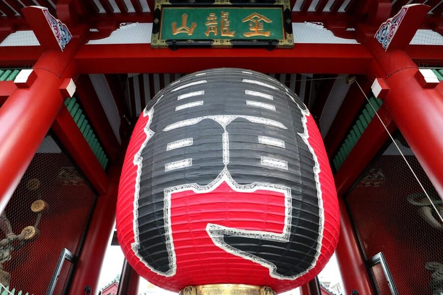 Tokyo: Asakusa Walking Tour with Sensoji Temple Visit - Shin-Nakamise and the final walk to Azuma Bridge