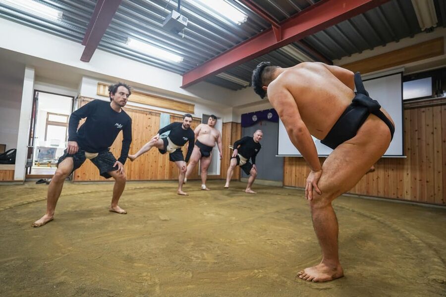 Tokyo: Authentic Sumo Wrestling Experience with Lunch - Why this sumo visit feels different from watching a tournament