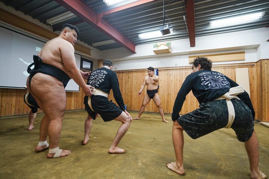 Tokyo: Authentic Sumo Wrestling Experience with Lunch - Trying the exercises, stances, and footwork