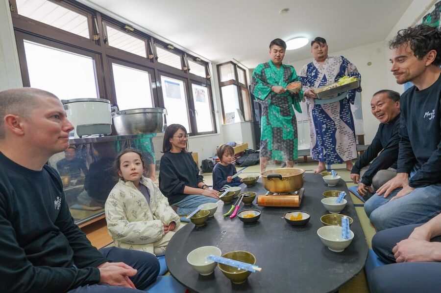 Tokyo: Authentic Sumo Wrestling Experience with Lunch - Learning the rules before the optional bout