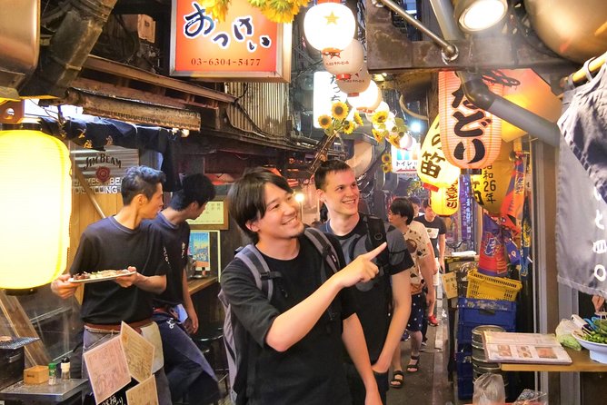 Tokyo Bar Hopping Tour in Shinjuku (All-You-Can-Drink + Dinner) - Guide quality makes or breaks the evening