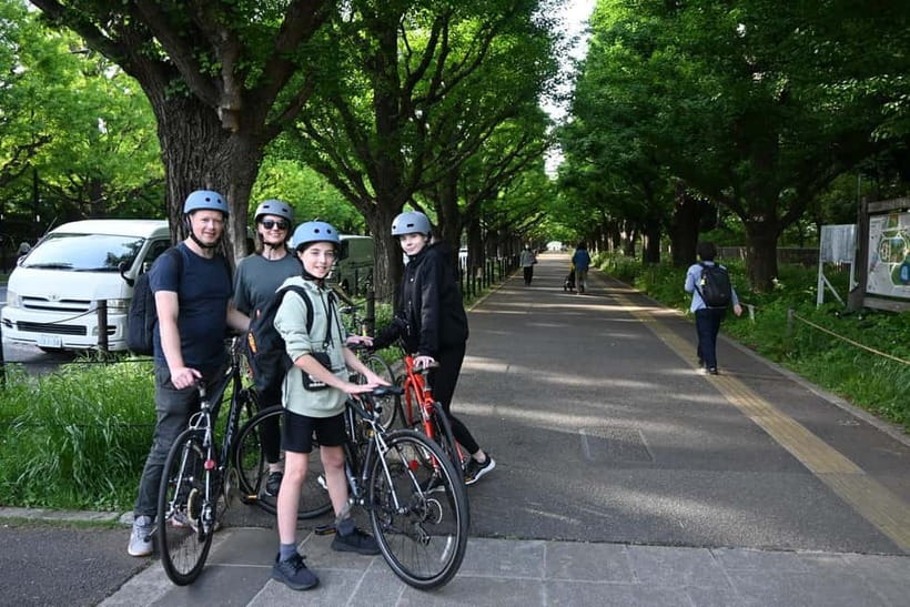 Tokyo Bike Tour: Shibuya, Harajuku & Hidden Gems - Hachikō, Harajuku, and the Changing Mood of Tokyo