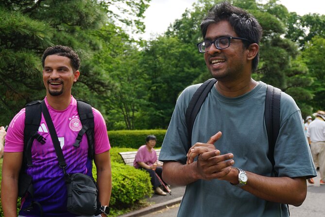Tokyo Castle, Imperial Palace, Shogun & Garden Walking Tour - Edo Castle ruins and the story of the shoguns