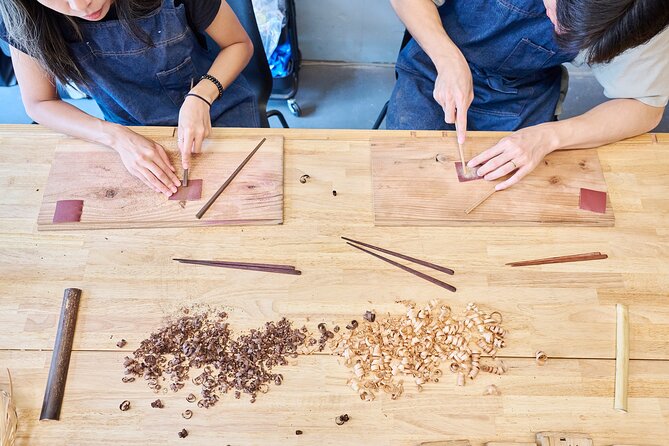 Tokyo: Chopstick Making Workshop with Artisan - Sanding, finishing, and the one-hour limit