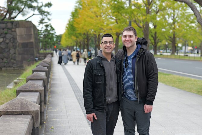 Tokyo Customized Private Walking Tour With Local Guide - What the high rating tells you, and what it does not