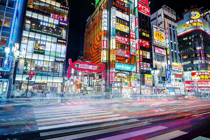 Tokyo Cyberpunk Street Photo Tour - Why this Tokyo photo walk works after dark