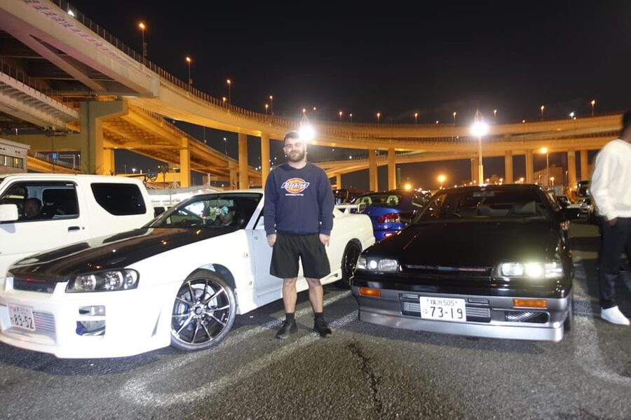 Tokyo: Daikoku Car Meet Tour at Night with JDM Guides - Arriving at Daikoku in the right frame of mind
