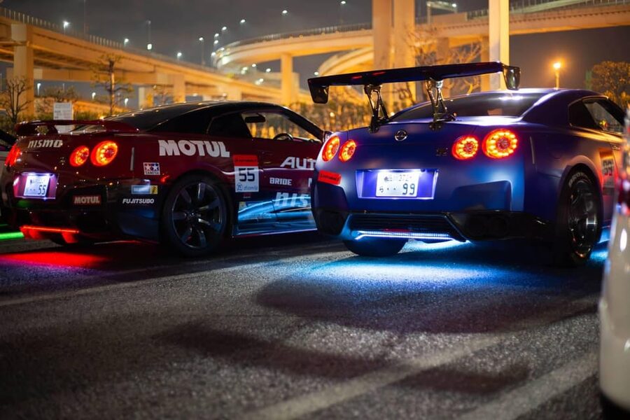 Tokyo: Daikoku Self-Drive R35 GT-R Custom Car Experience - Shibuya Crossing, Tokyo’s first big photo stop