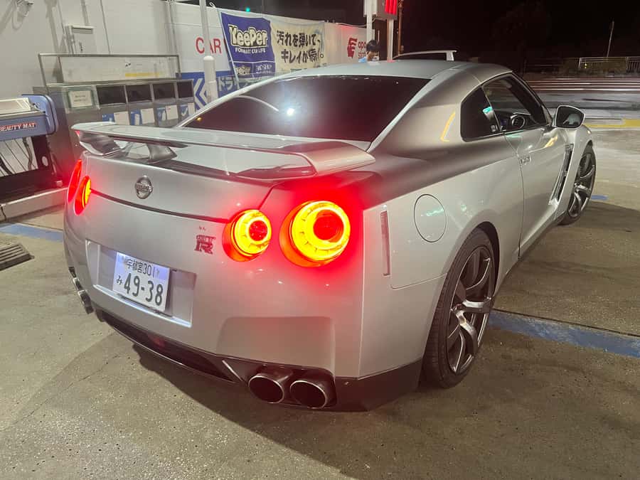Tokyo Drift 3.8 V6 Fast & Furious Experience ( Kaila Yu-SP ) - Daikoku and the Japanese car-meeting scene