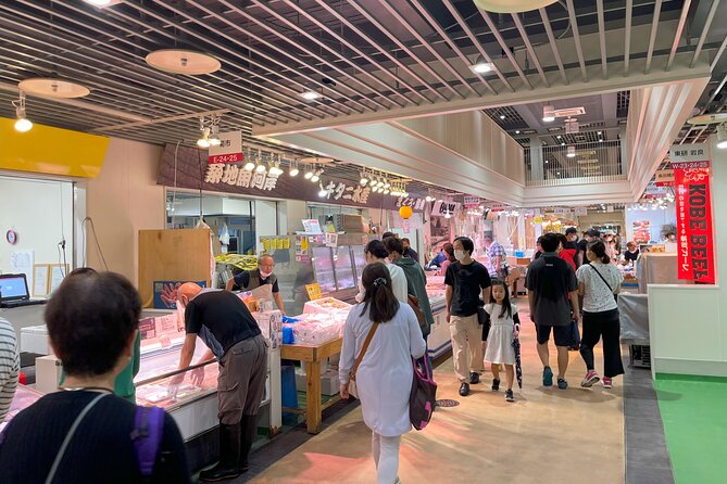 Tokyo Food Tour Taste Fresh Delights at Tsukiji Market - A good match for families and curious eaters
