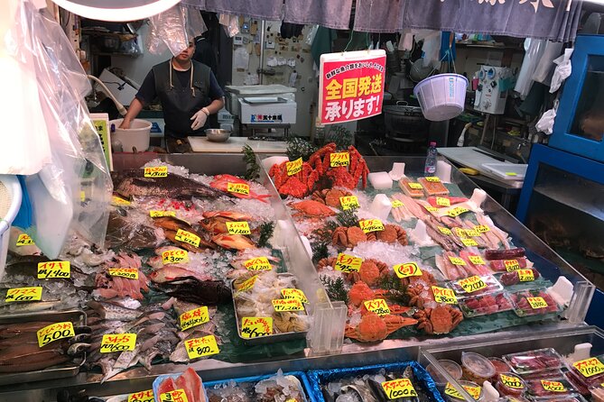 Tokyo Food Tour Taste Fresh Delights at Tsukiji Market - Timing, weather, and practical details