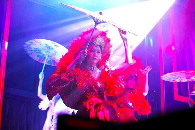 Tokyo GINZA: KONPARU Japanese Cabaret Show with Drink - Who will enjoy this most