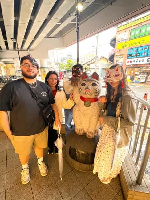 Tokyo: Gotokuji Cat Temple, Shinjuku Cat Cafe & 3D Cat Tour - What the $56 price really covers