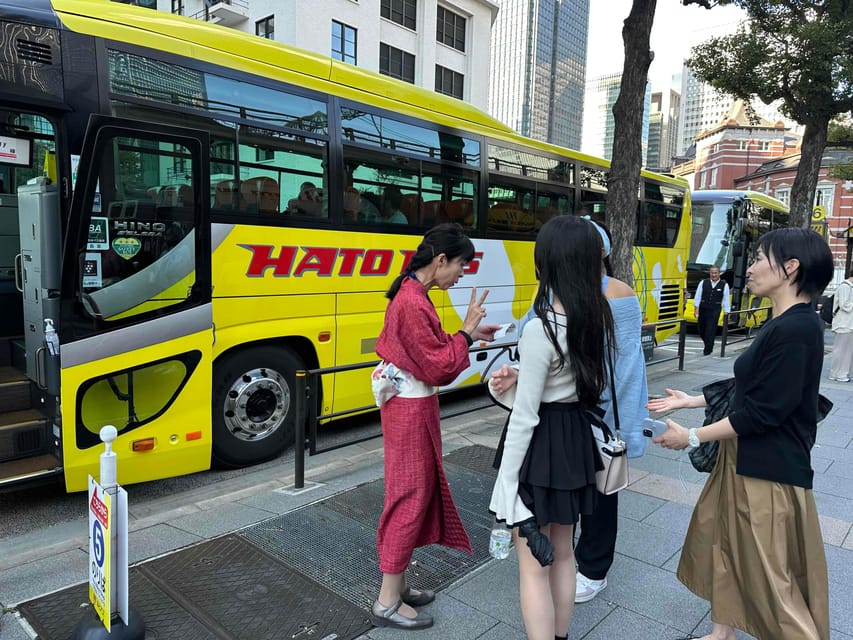 Tokyo: Imperial Palace, Sensō-ji Temple, & Tokyo Tower Tour - Timing, walking, and the summer heat