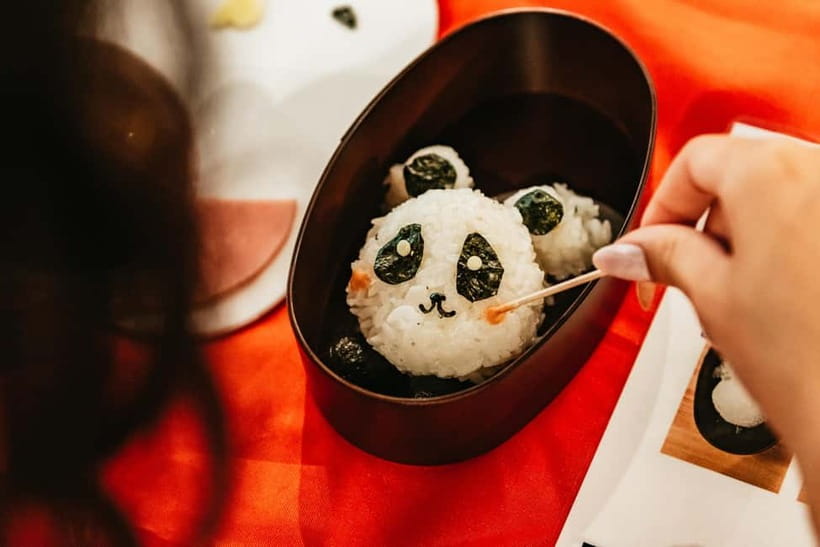 Tokyo: Kawaii Bento Cooking Class – Cute Character Lunchbox - The first 15 minutes: bento culture before cooking
