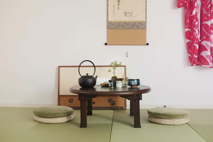 Tokyo: Matcha and Kimono Experience - Choosing a kimono without a 30-minute dressing session