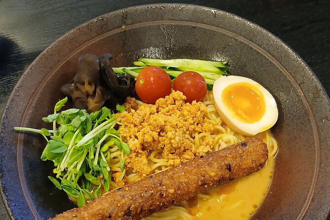 Tokyo: Mt Takao Tour with Ramen and Tattoo-Okay Hot Spring - Riding above the forest