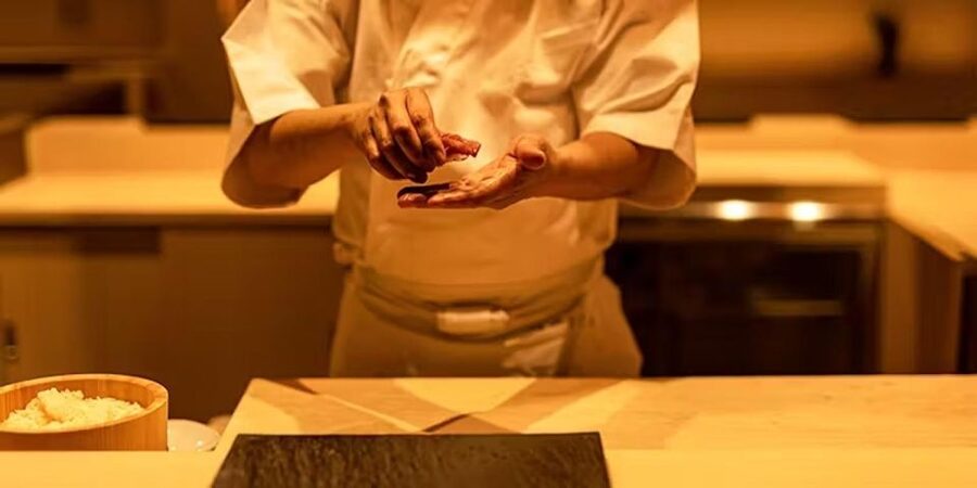 Tokyo: Night Foodie Tour in Shinjuku - Should you book it?