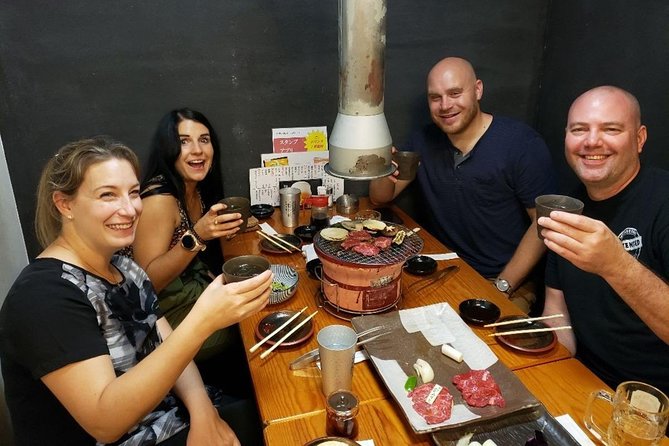 Tokyo Night Foodie Tour in Shinjuku - Seasonal Sushi, Wagyu Beef - Grilling five cuts of A5 Wagyu
