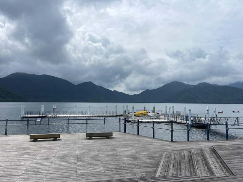 Tokyo: Nikko Private Customize Tour English Driver & Guide - Lake Chuzenji and Nikko’s mountain scenery