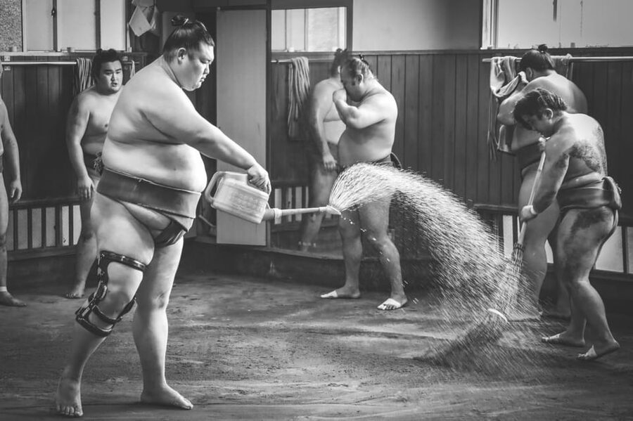 Tokyo: Not a show- a professional sumo practice with experts - Floor seating, cushions, and comfort