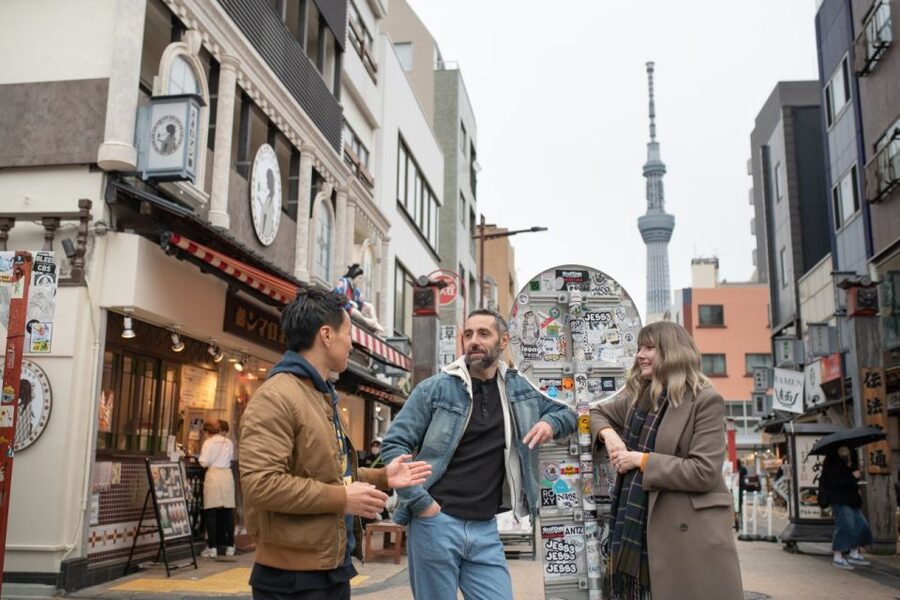 Tokyo: Private Custom Insider Tour with a Local Host - What the host adds beyond directions