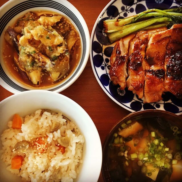 Tokyo: Private Japanese Cooking Class with a Local Chef - Timing, meeting point, and cancellation
