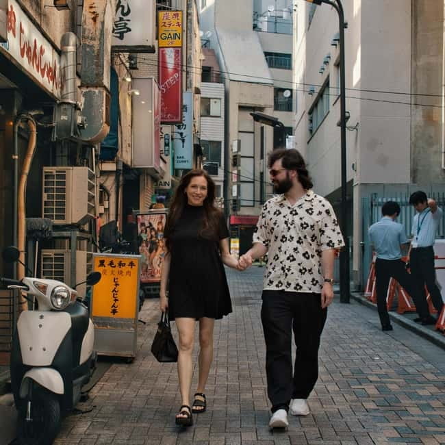 Tokyo: Private photo shoot - A Relaxed Option for People Who Dislike Posing