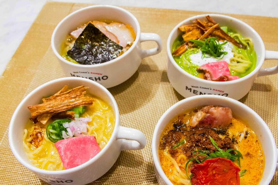 Tokyo: Ramen Tasting Tour with 6 Mini Bowls of Ramen - Six small bowls, three very different ramen shops