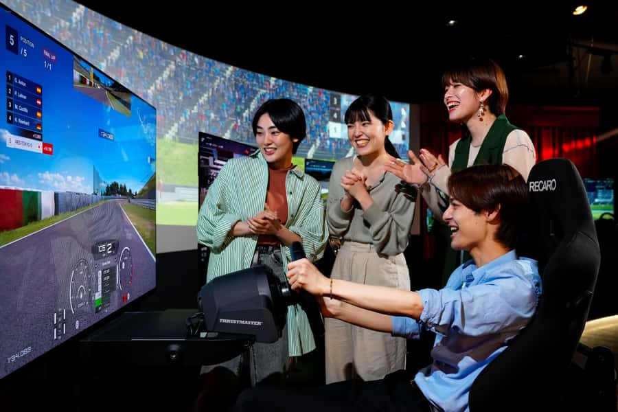 Tokyo: 'Red Tokyo Tower' Digital Amusement Park Ticket - The 5th floor is best for racing fans