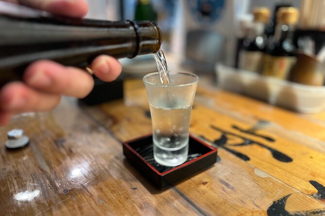 Tokyo: Shinjuku Food Tour (13 Dishes at 4 Local Eateries) - Kabukicho: food alongside nightlife