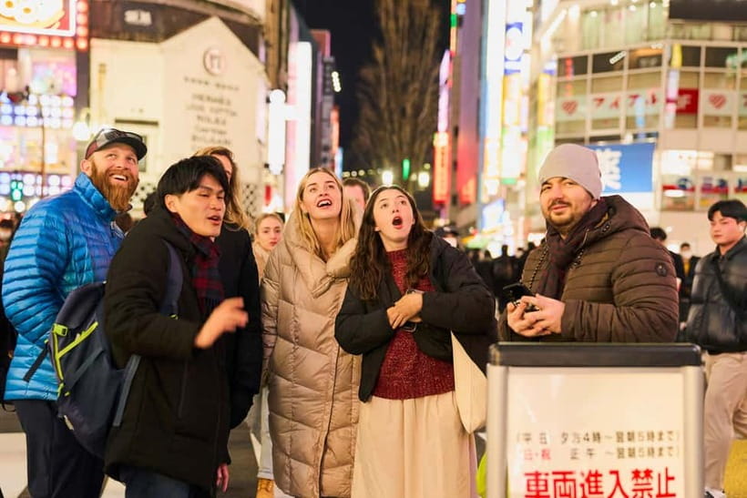 Tokyo: Shinjuku Nightlife & Secret Backstreets Walking Tour - Why Shinjuku is best understood at night