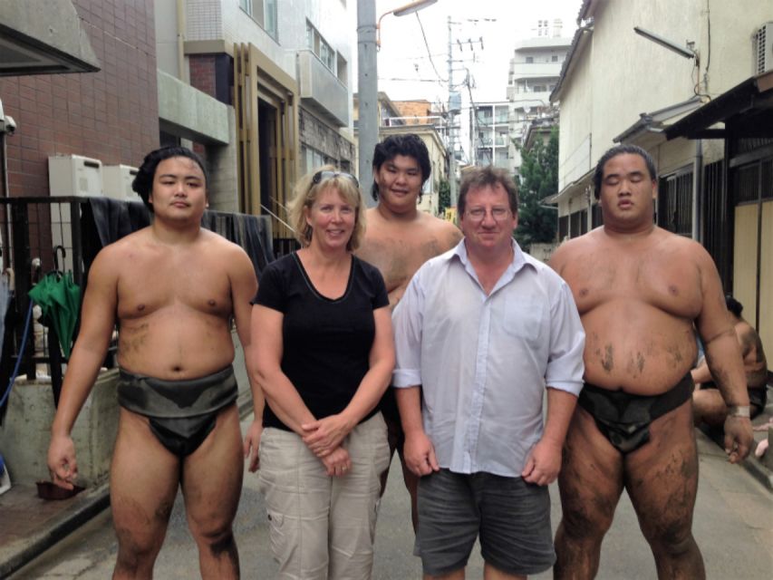 Tokyo: Sumo Morning Practice Viewing Tour - Photos with wrestlers, depending on the day