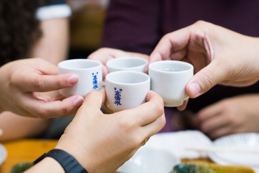 Tokyo: The Best of Izakaya in Shinjuku Food & Cultural Tour - Sashimi, skewers, croquettes, and sake