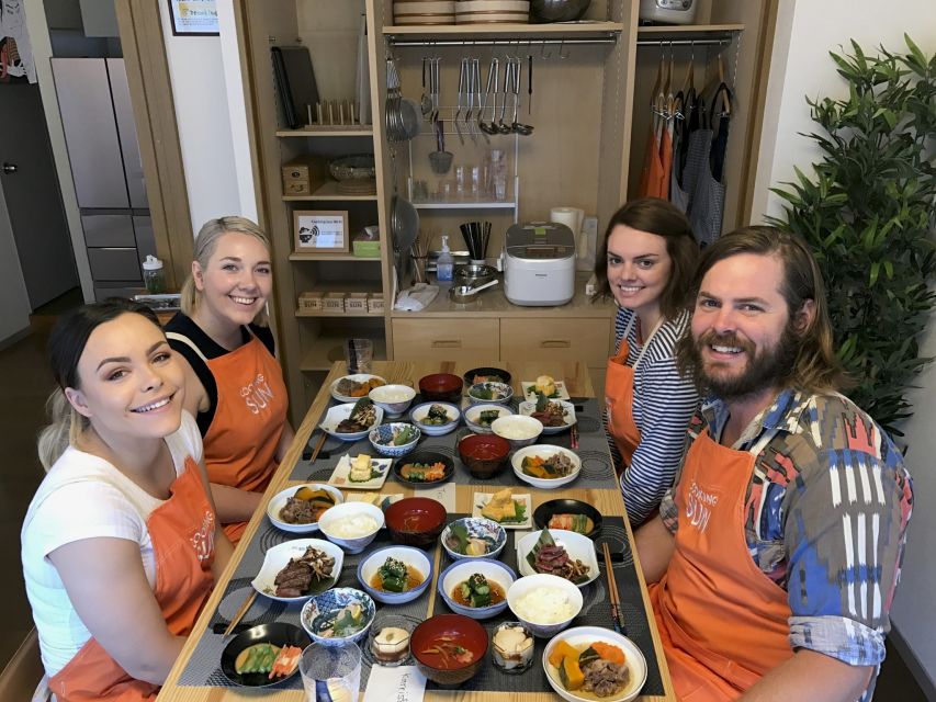 Tokyo: Wagyu and 7 Japanese Dishes Cooking Class - Preparing seven dishes without getting lost