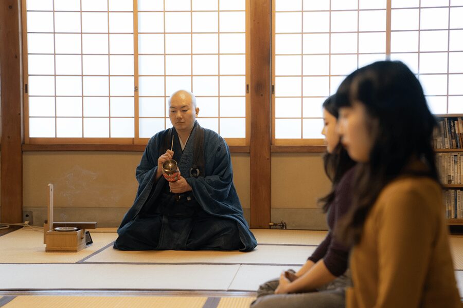 Tokyo: Zen Meditation at a Private Temple with a Monk - Meeting the monk and learning what Zazen means