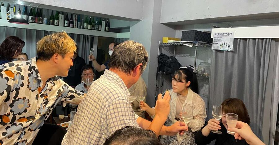 Tsukiji: Unlimited Sake Tasting Experience - A private sake lesson in the middle of Tsukiji