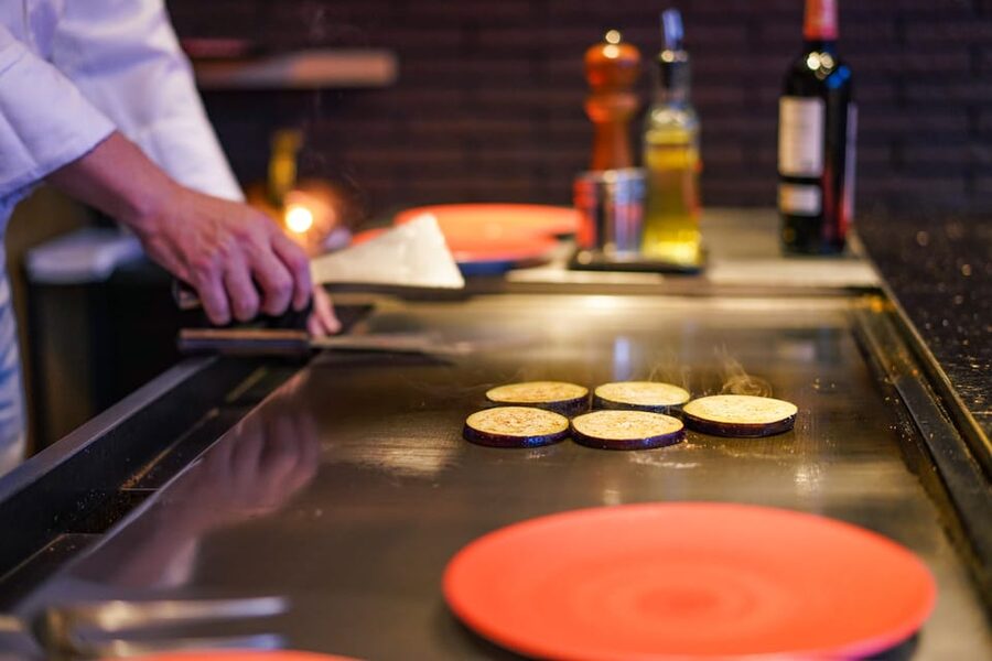 Wagyu Beef & Sake Pairing Foodie Tour in Tokyo - Who should book this Tokyo food tour?